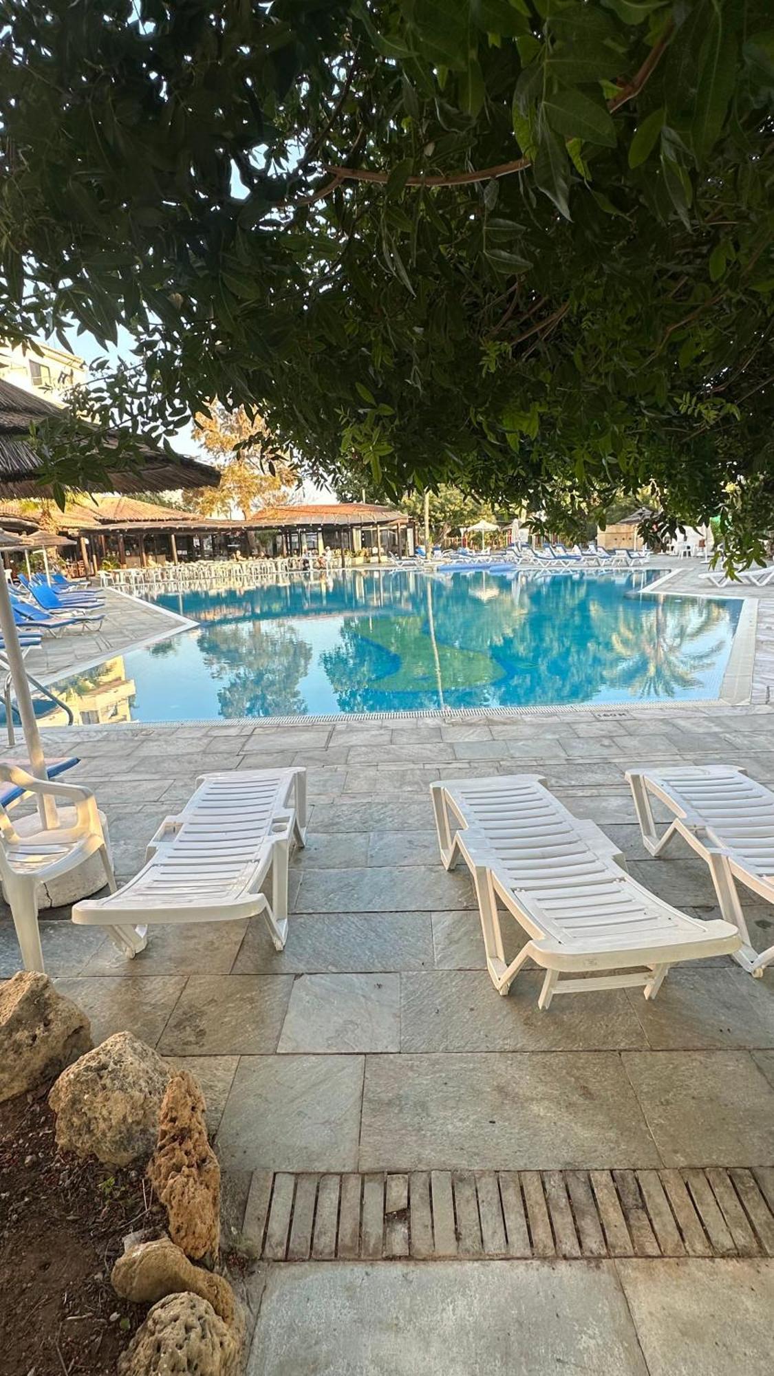 Paphos Gardens Studio Suite Екстериор снимка